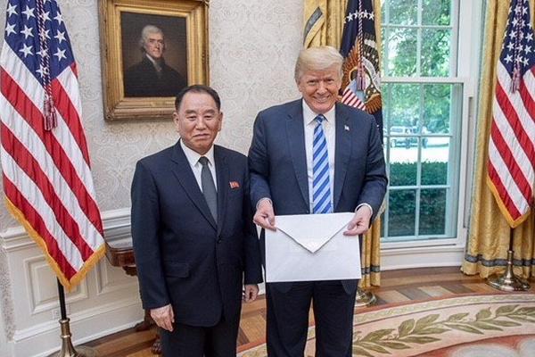 習近平同巴西聯(lián)邦共和國總統(tǒng)舉行會談 兩國元首一致同意推動中巴全面戰(zhàn)略伙伴關(guān)系取得新的更大發(fā)展