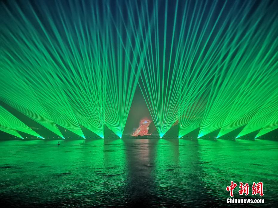 俞正聲會(huì)見(jiàn)巴西聯(lián)邦共和國(guó)總統(tǒng)