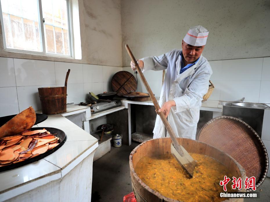 十二屆全國(guó)人大常委會(huì)第二十九次會(huì)議在京閉幕
