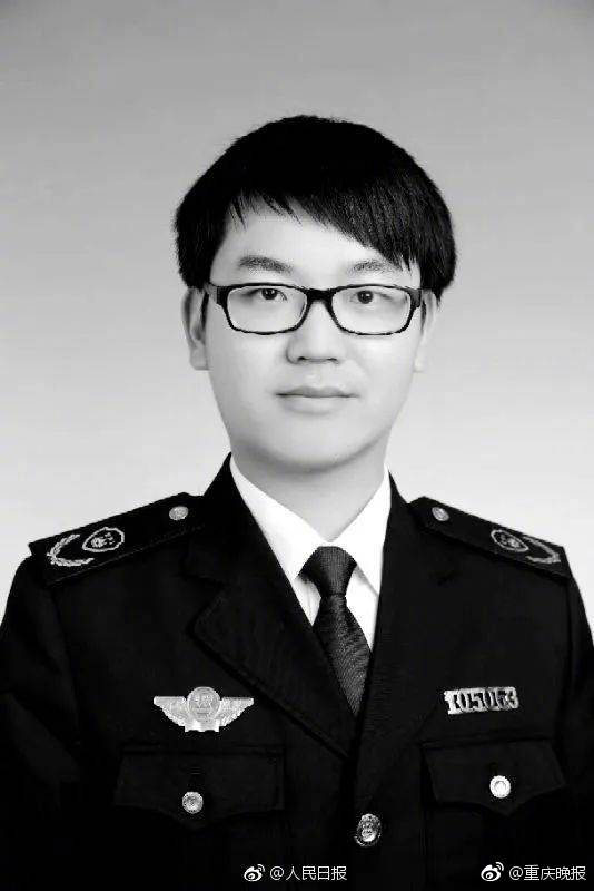 李克強(qiáng)會見巴西聯(lián)邦共和國總統(tǒng)