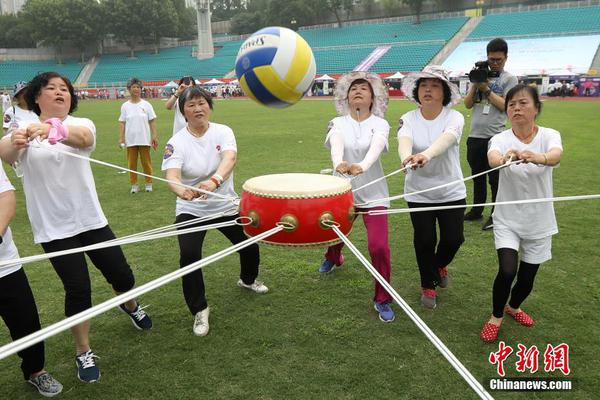 西安維權(quán)女車主反被債主維權(quán)，一碼歸一碼