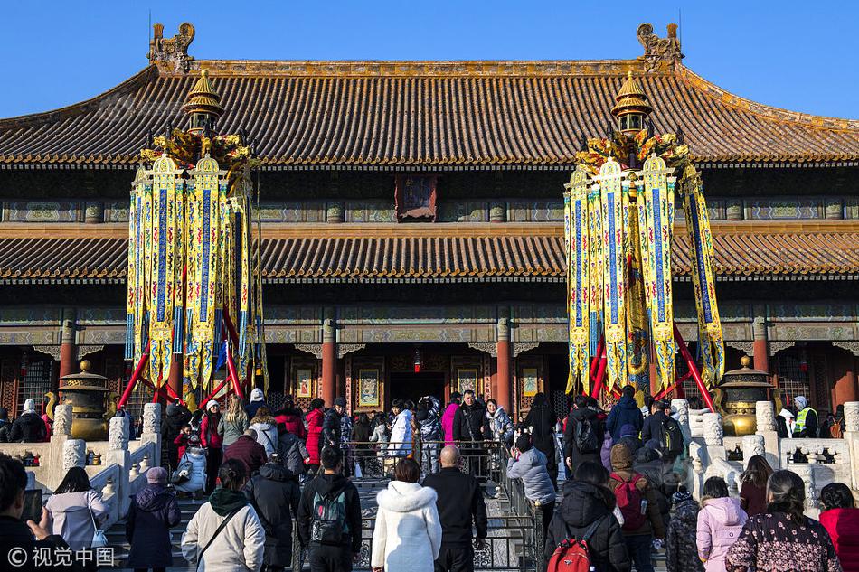 李克強(qiáng)會(huì)見巴西聯(lián)邦共和國總統(tǒng)
