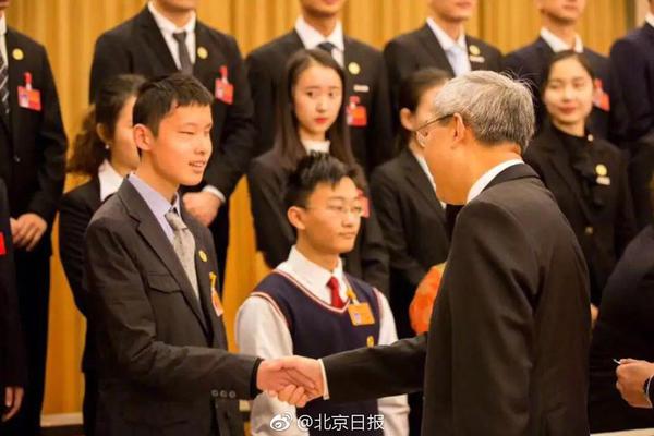 習(xí)近平同巴西聯(lián)邦共和國總統(tǒng)舉行會(huì)談 兩國元首一致同意推動(dòng)中巴全面戰(zhàn)略伙伴關(guān)系取得新的更大發(fā)展