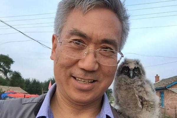 習(xí)近平同巴西聯(lián)邦共和國總統(tǒng)舉行會(huì)談 兩國元首一致同意推動(dòng)中巴全面戰(zhàn)略伙伴關(guān)系取得新的更大發(fā)展