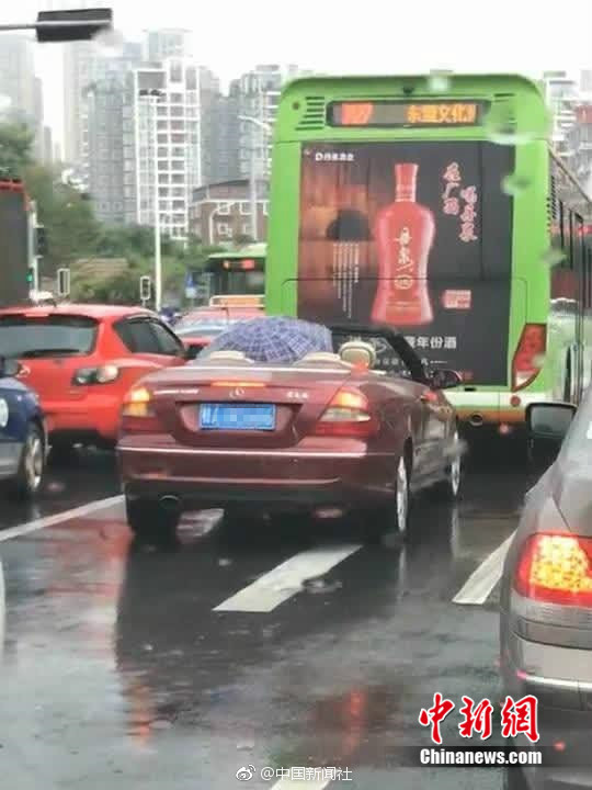 習(xí)近平同巴西聯(lián)邦共和國總統(tǒng)舉行會談 兩國元首一致同意推動中巴全面戰(zhàn)略伙伴關(guān)系取得新的更大發(fā)展