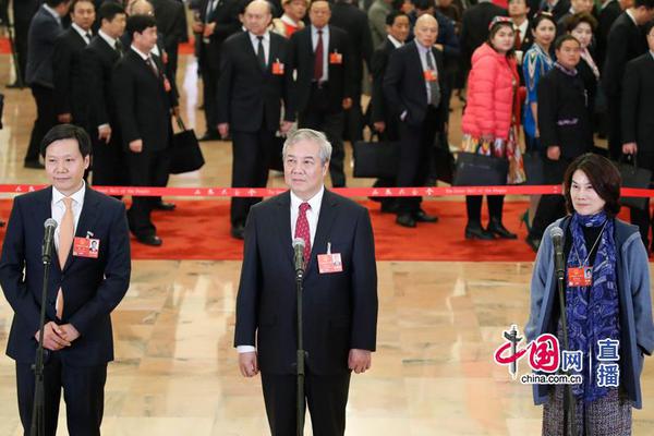 習(xí)近平總書記在深度貧困地區(qū)脫貧攻堅座談會上的重要講話引起強烈反響