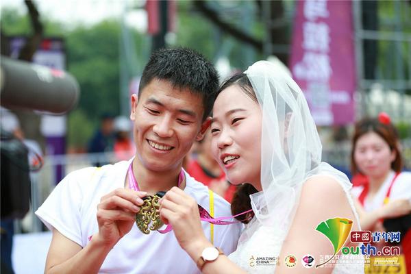 中共中央黨校舉行秋季學(xué)期開(kāi)學(xué)典禮 劉云山出席并講話