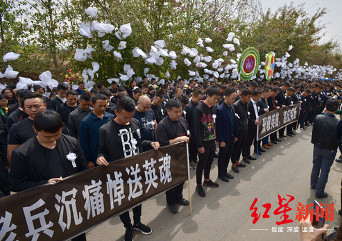 習近平同巴西聯(lián)邦共和國總統(tǒng)舉行會談 兩國元首一致同意推動中巴全面戰(zhàn)略伙伴關(guān)系取得新的更大發(fā)展