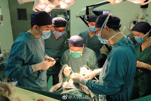 李克強會見巴西聯(lián)邦共和國總統(tǒng)