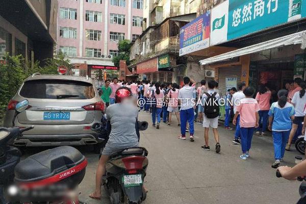 習(xí)近平同巴西聯(lián)邦共和國總統(tǒng)舉行會(huì)談 兩國元首一致同意推動(dòng)中巴全面戰(zhàn)略伙伴關(guān)系取得新的更大發(fā)展