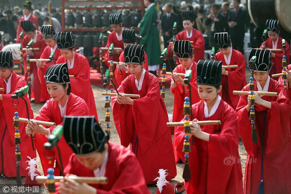 習(xí)近平總書記在深度貧困地區(qū)脫貧攻堅座談會上的重要講話引起強(qiáng)烈反響