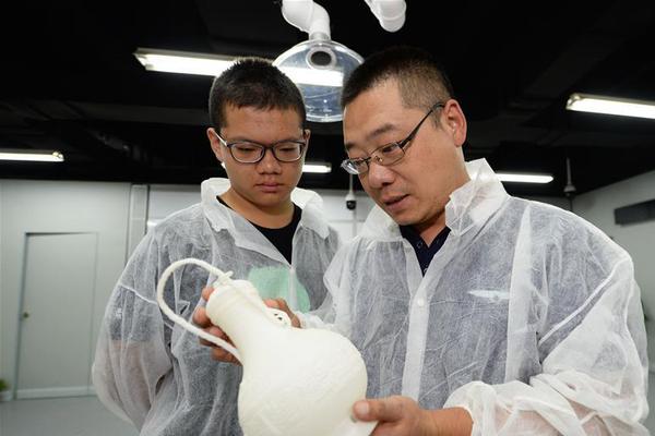 中共中央黨校舉行秋季學(xué)期開學(xué)典禮 劉云山出席并講話