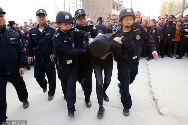 習(xí)近平總書記在深度貧困地區(qū)脫貧攻堅座談會上的重要講話引起強烈反響