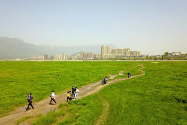 十二屆全國人大常委會第二十九次會議在京閉幕