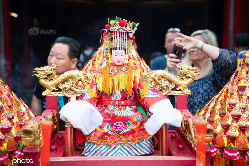 習近平總書記在深度貧困地區(qū)脫貧攻堅座談會上的重要講話引起強烈反響