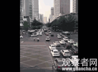 李克強(qiáng)會(huì)見(jiàn)巴西聯(lián)邦共和國(guó)總統(tǒng)