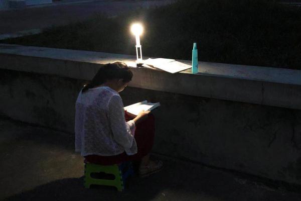 十二屆全國人大常委會第二十九次會議在京閉幕