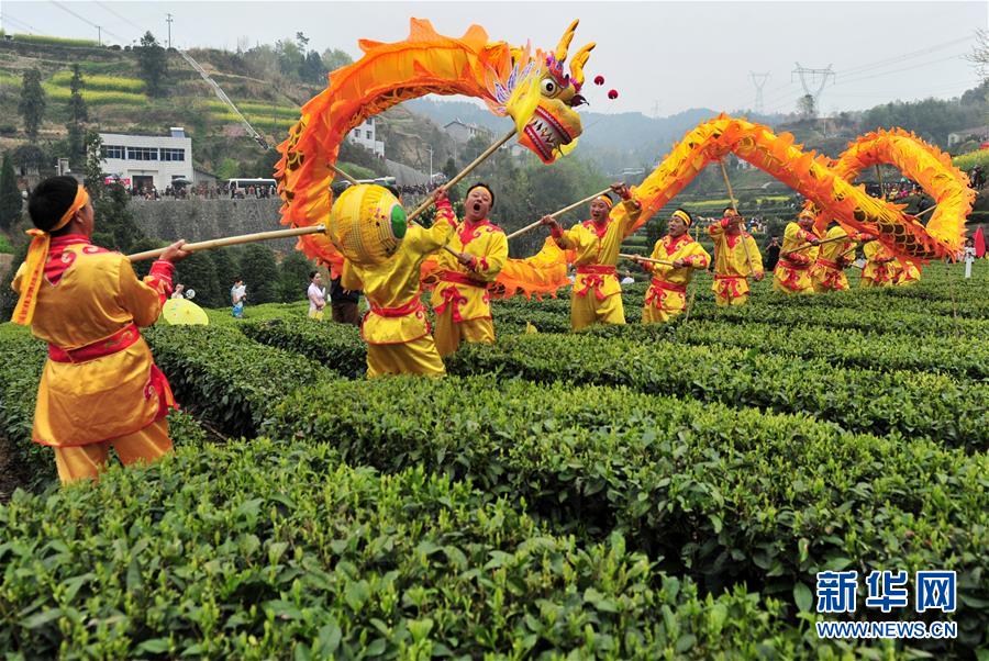 習(xí)近平同巴西聯(lián)邦共和國(guó)總統(tǒng)舉行會(huì)談 兩國(guó)元首一致同意推動(dòng)中巴全面戰(zhàn)略伙伴關(guān)系取得新的更大發(fā)展