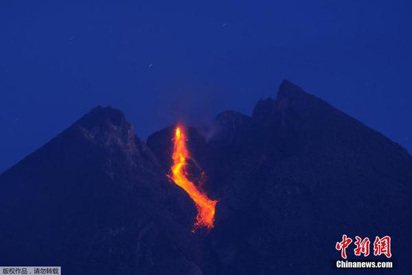 李克強(qiáng)會見巴西聯(lián)邦共和國總統(tǒng)