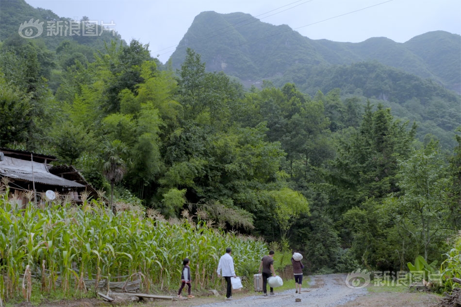 李克強會見巴西聯(lián)邦共和國總統(tǒng)