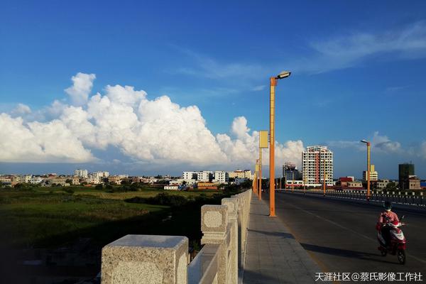 俞正聲會(huì)見巴西聯(lián)邦共和國(guó)總統(tǒng)